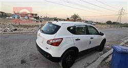 نيسان قاشقاي